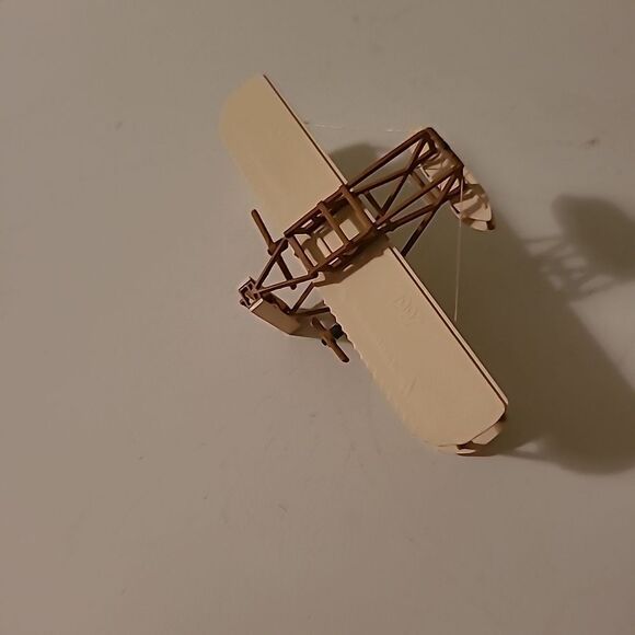 1997 Hallmark Ornament - Picture 7 of 7